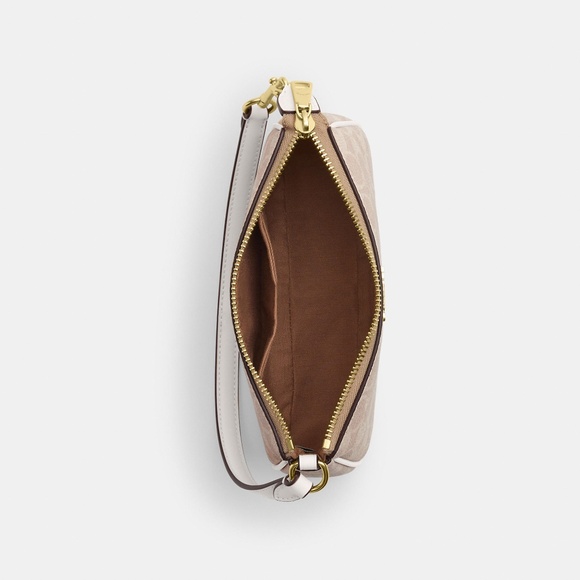 Nolita 19 In Signature Canvas - Picture 1 of 5